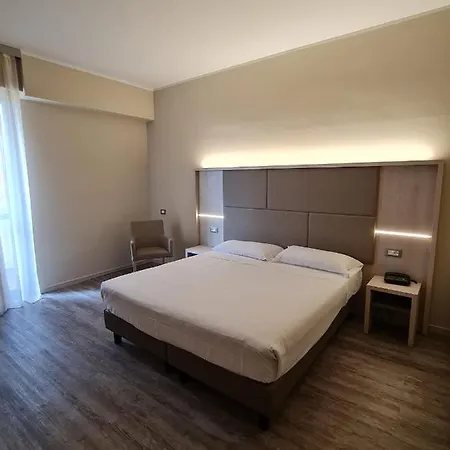 Jr Gate 7 Bologna Hotel Calderara di Reno
