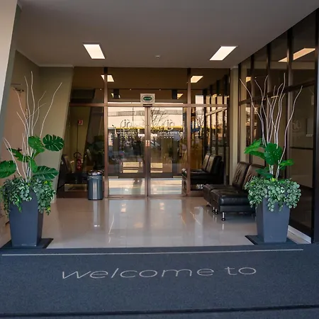 Jr Gate 7 Bologna Hotel
