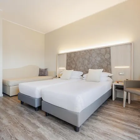 Jr Gate 7 Bologna 4* Calderara di Reno