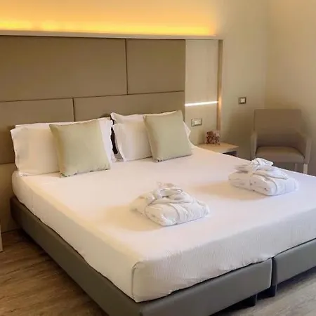 Jr Gate 7 Bologna Szálloda 4*
