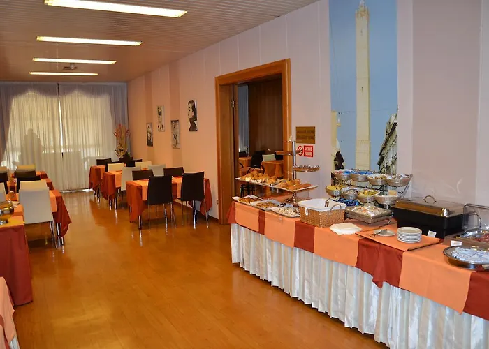 호텔 Jr Gate 7 Bologna 4*