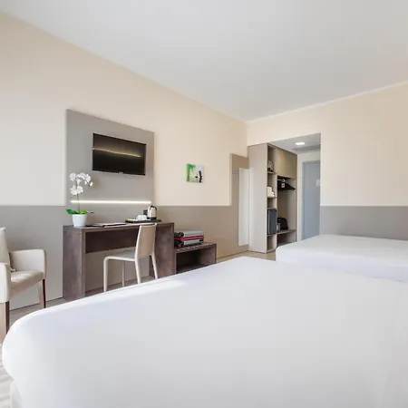 Jr Gate 7 Bologna Hotel Calderara di Reno