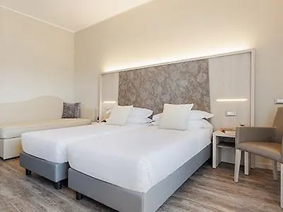 فندق Jr Gate 7 Bologna 4*