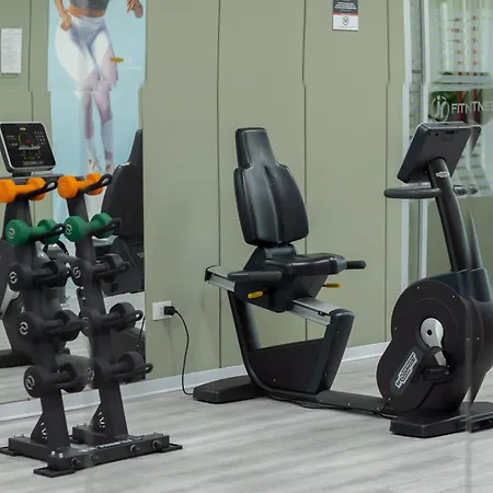 Jr Gate 7 Bologna ホテル