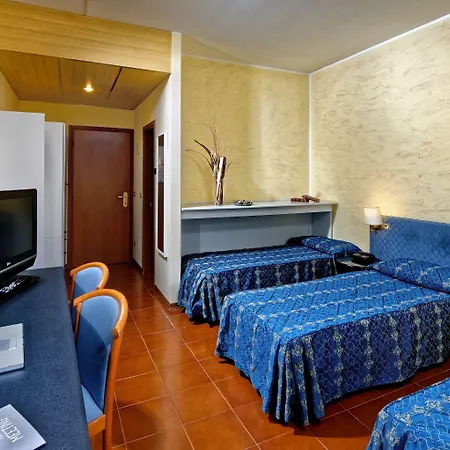 Jr Gate 7 Bologna 4*