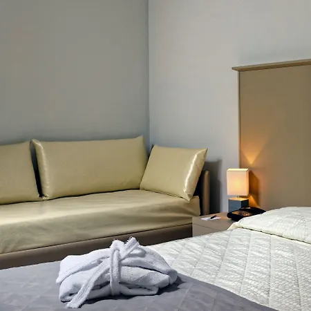 Jr Gate 7 Bologna ホテル カルデラーラ・ディ・レーノ