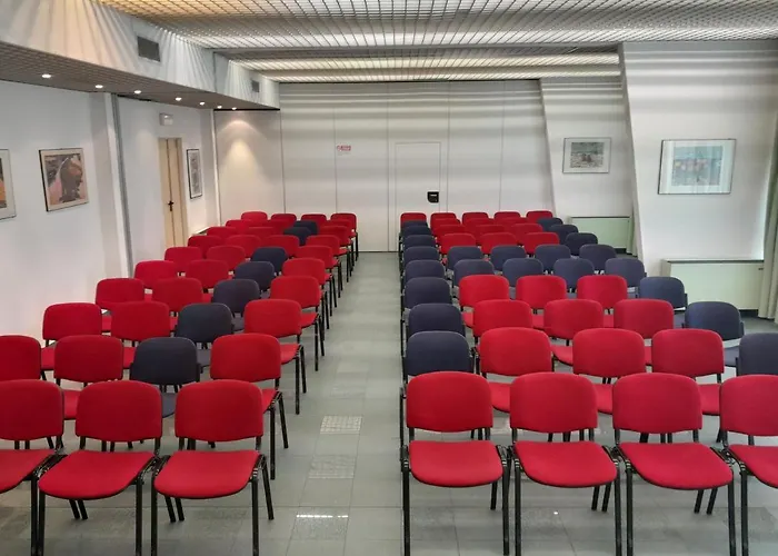 Jr Gate 7 Bologna Otel Calderara di Reno