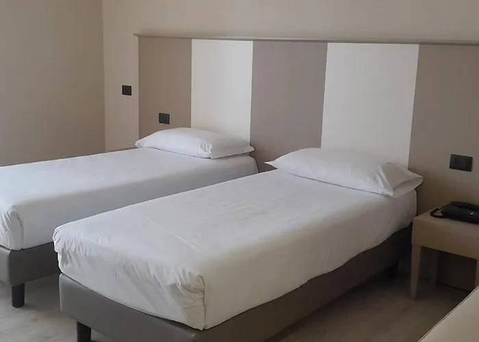 Jr Gate 7 Bologna 4* Calderara di Reno