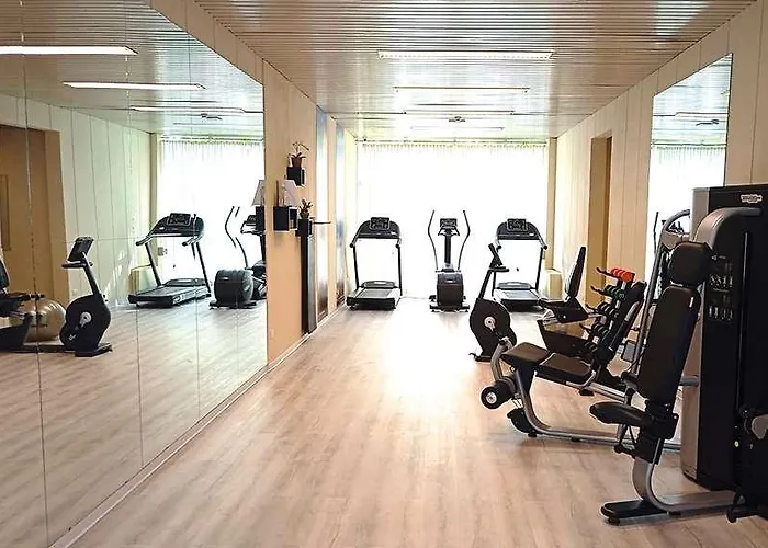 Hotel Jr Gate 7 Bologna 4*