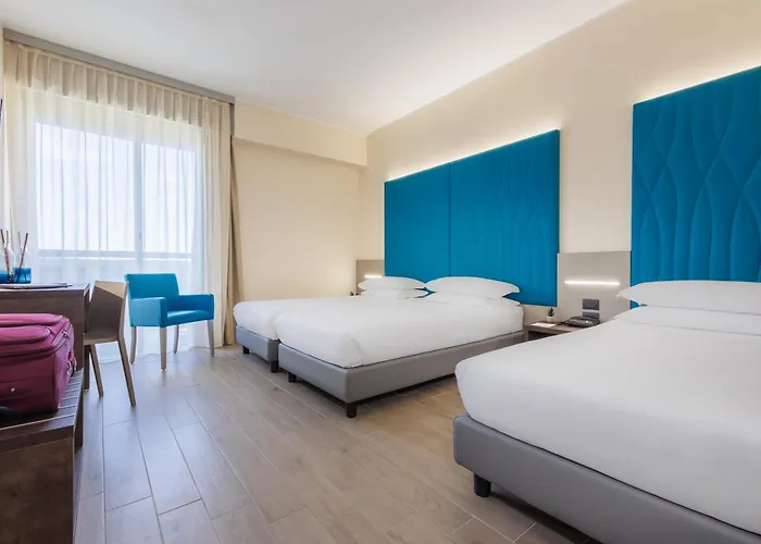 Jr Gate 7 Bologna Otel