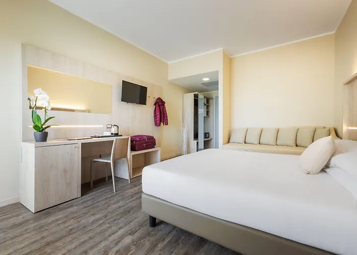 Jr Gate 7 Bologna Otel Calderara di Reno