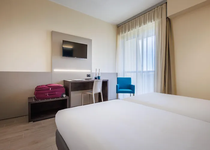 Jr Gate 7 Bologna Hotel 4*